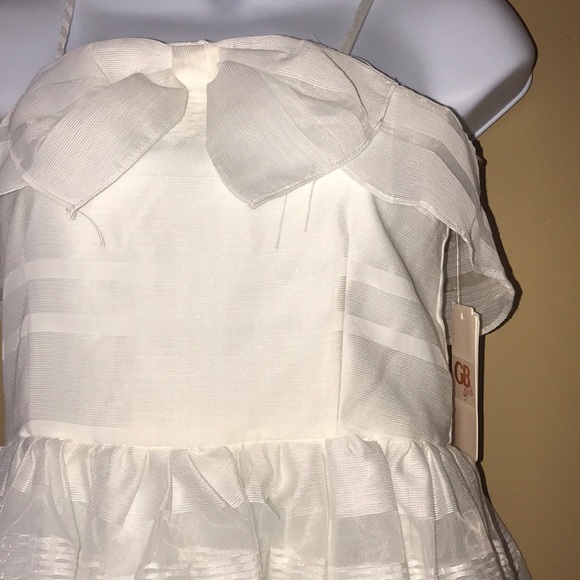 Dress - Picture 4 of 4